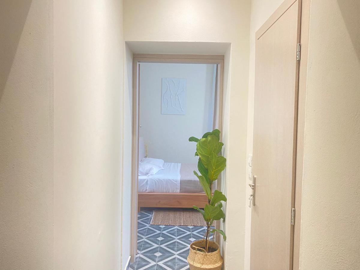 Kosnian City Suites B Bagian luar foto